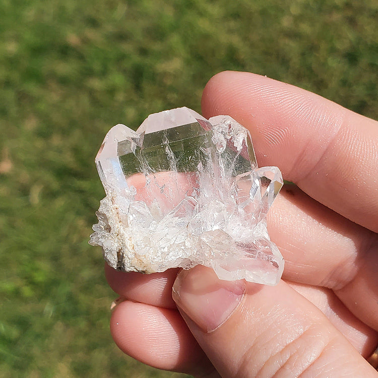 Faden Quartz Crystals Minerals Stones Natural Specimen Collectible