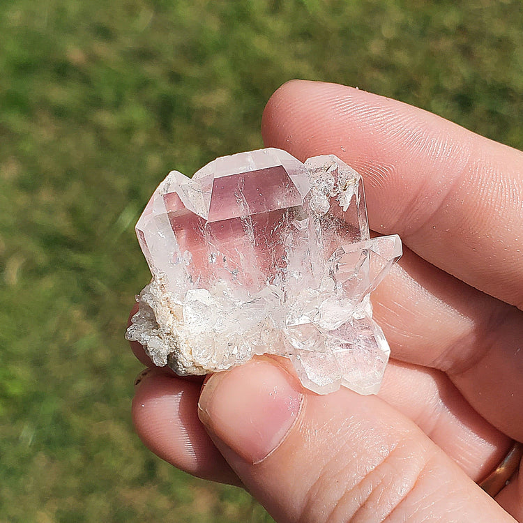 Faden Quartz Crystals Minerals Stones Natural Specimen Collectible