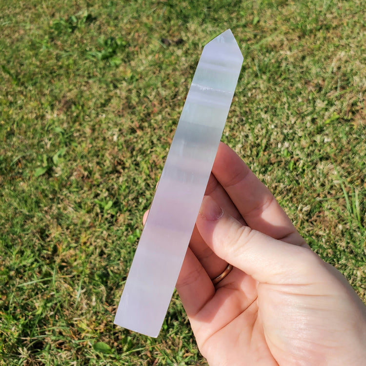 Lavender Flluorite Crystals Minerals Stones Natural Specimen Collectible