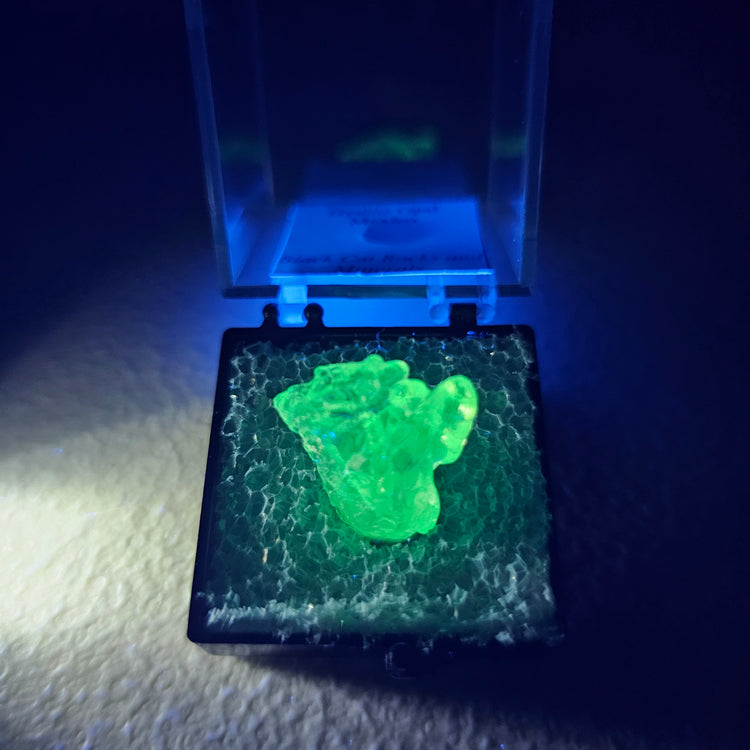 Hyalite Opal Crystals Minerals Thumbnails Natural Specimen Collectible