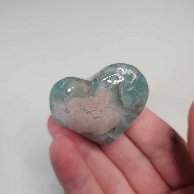 Green Flower Agate Palm Pocket Stone Crystals Minerals Stones Natural Metaphysical Nature Reiki Sugary Collectible