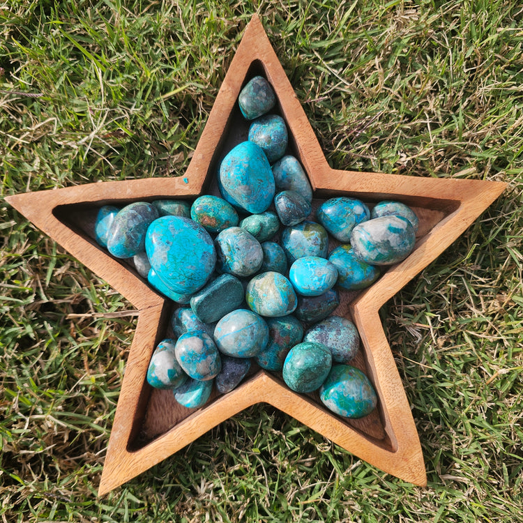 Chrysocolla Stones .985 kilo Crystals Collectible Healing Reiki Polished LOT