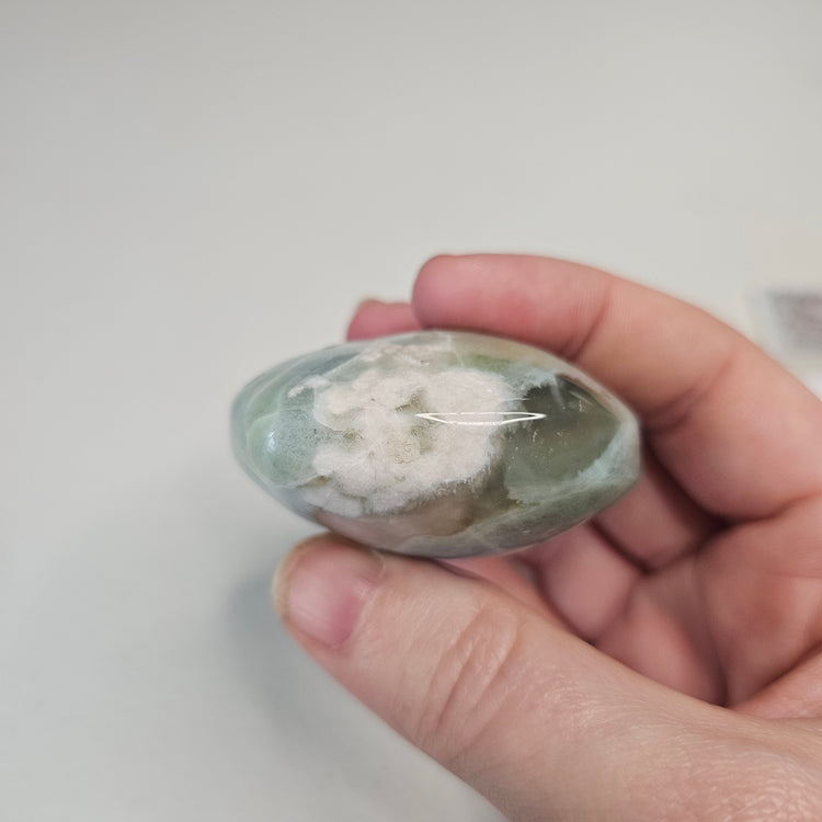 Green Flower Agate Palm Pocket Stone Crystals Minerals Stones Natural Metaphysical Nature Reiki Sugary Collectible