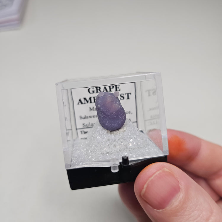 Grape Agate Crystals Minerals Thumbnail Specimen Collectible