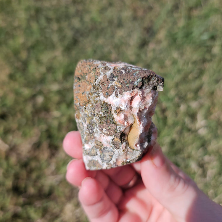 Thomsonite Specimen India Crystals Minerals Collectible Gifts