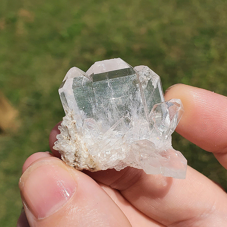 Faden Quartz Crystals Minerals Stones Natural Specimen Collectible