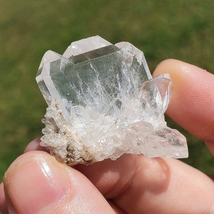 Faden Quartz Crystals Minerals Stones Natural Specimen Collectible