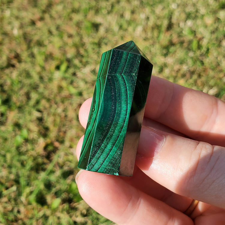 Malachite Tower Crystals Minerals BONUS INFO CARD Specimen Collectible