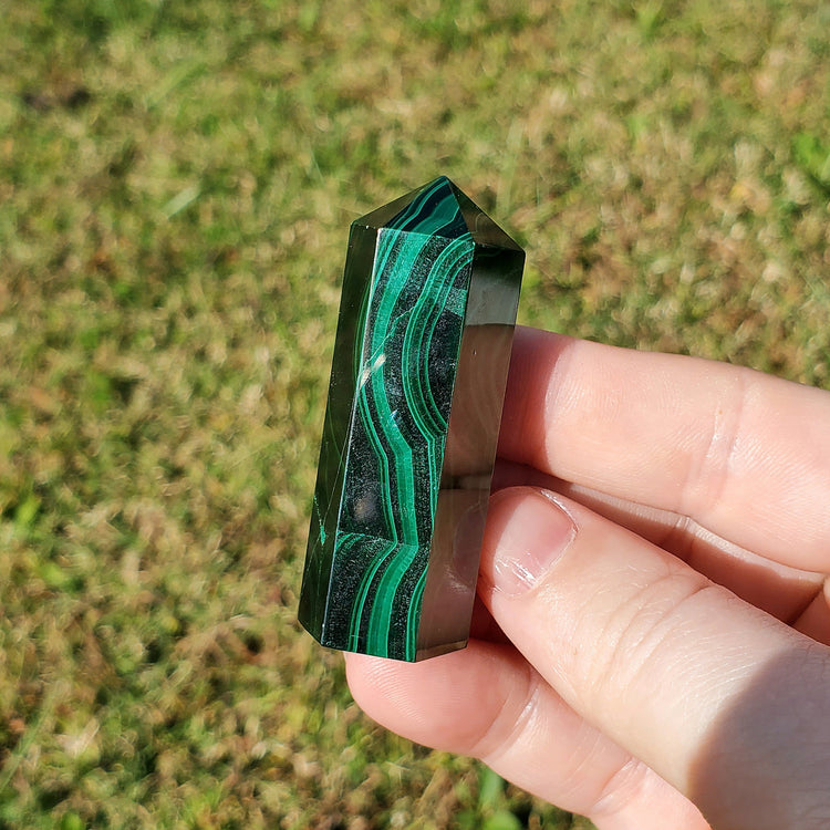 Malachite Tower Crystals Minerals BONUS INFO CARD Specimen Collectible