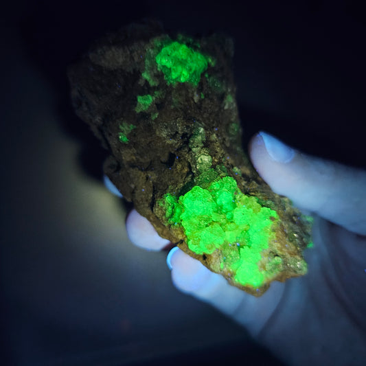 Hyalite Opal Crystals Minerals UV Natural Specimen Collectible