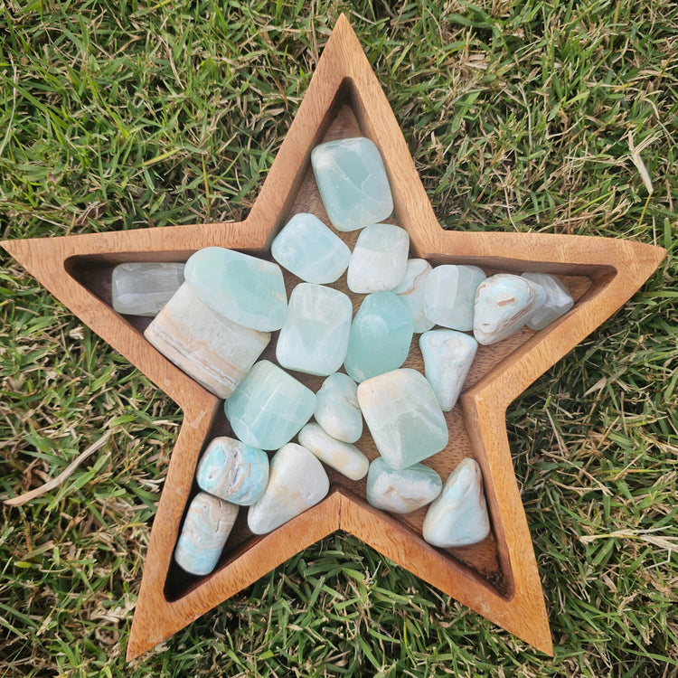 Blue Caribbean Calcite Stones .90 kilo Crystals Collectible Healing Reiki Polished LOT