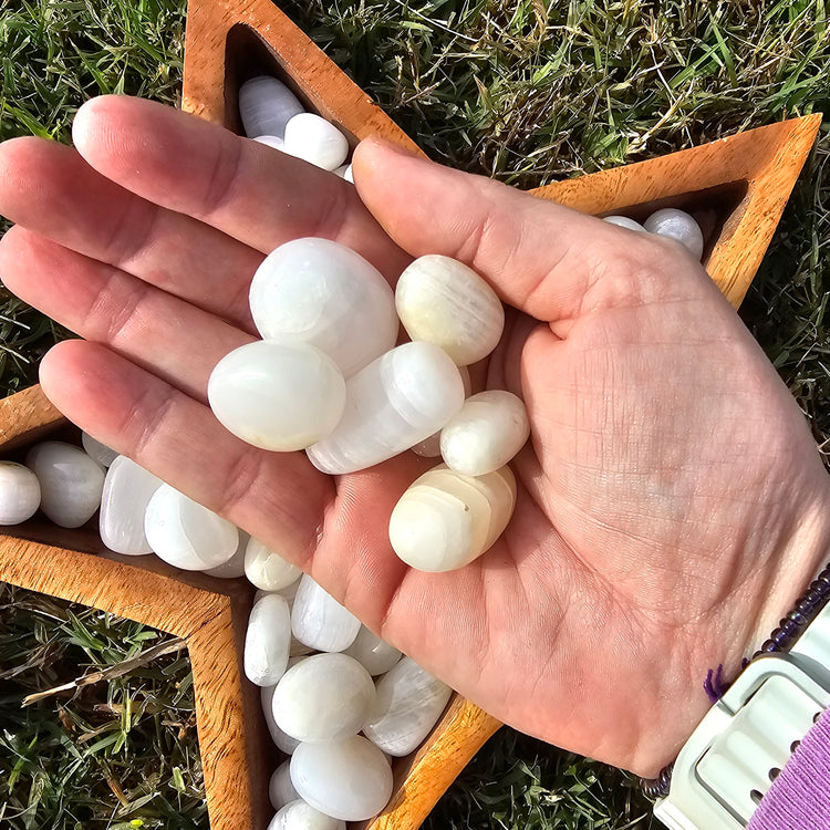 Pink Mangano Calcite Stones 1 kilo Crystals Collectible Healing Reiki Polished LOT