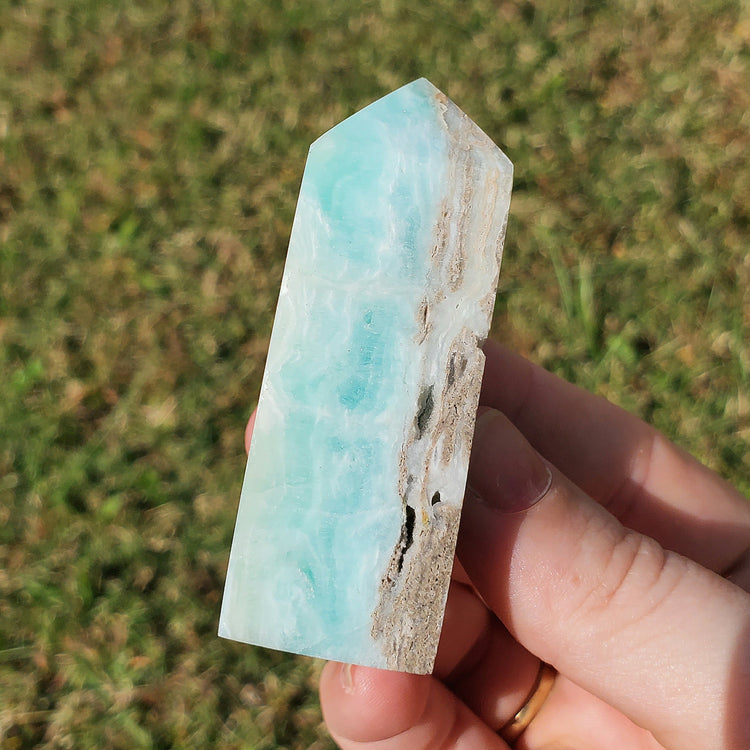 Caribbean Calcite Generator Tower BONUS INFO CARD Crystals Collectible