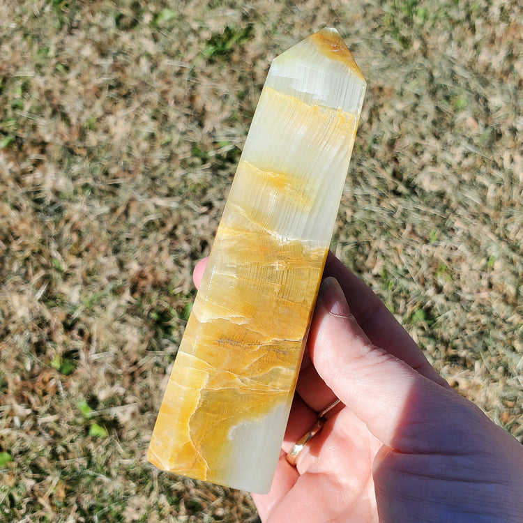 Green Onyx Tower Obelisk Crystal Gift Gorgeous Quality Imperfect Tip